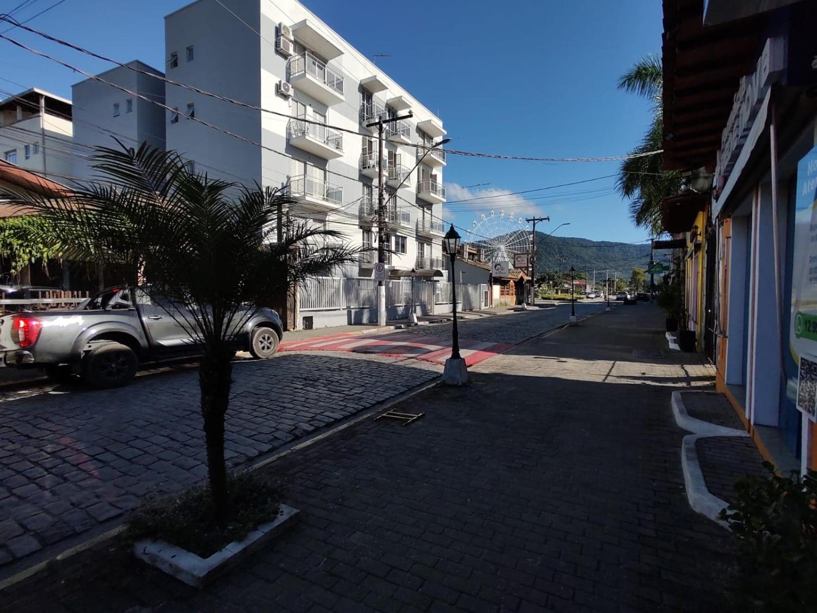 Agito E Sossego Na Rua Mais Charmosa De Ubatuba Pelo Google Zewnętrze zdjęcie